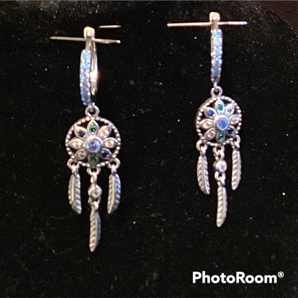 Dreamcather silver and Turquoise Charms with huggies - Picture 1 of 3